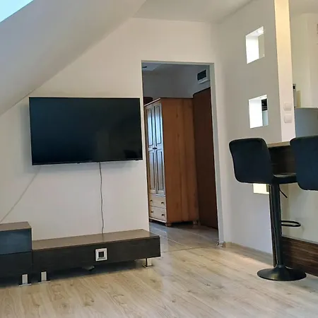 Apartmán Mieszkanie Na Poddaszu